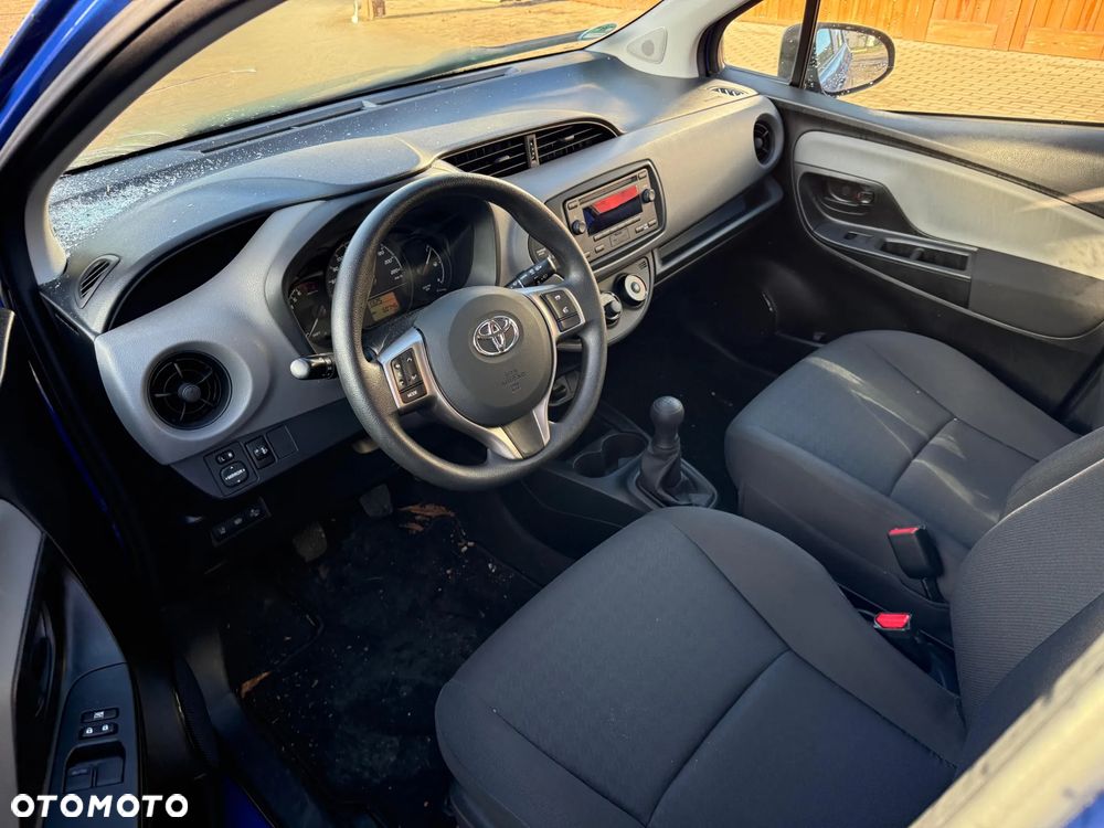 Toyota Yaris 1.0 VVT-i - 18