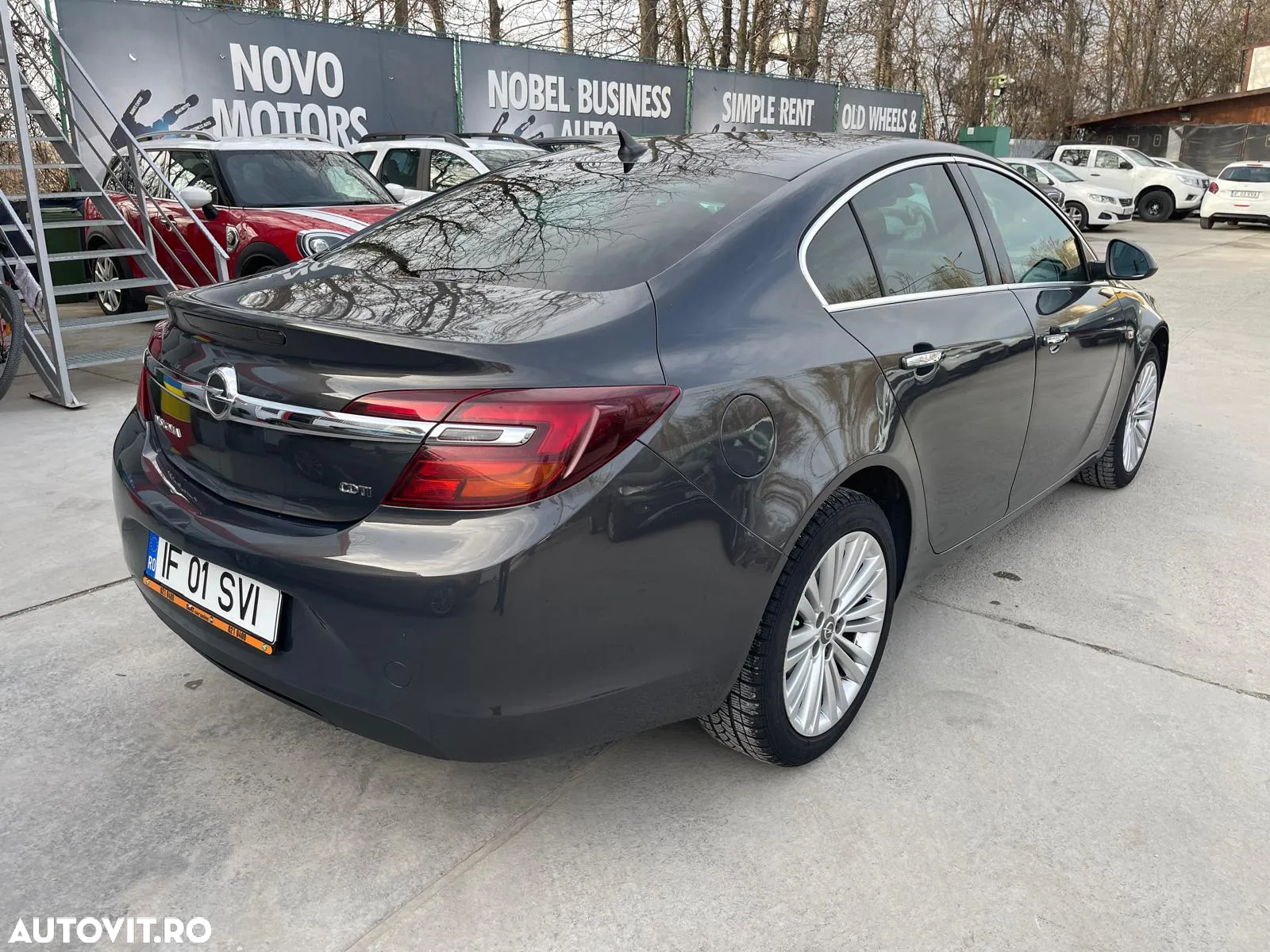 Opel Insignia 1.6 CDTI ECOTEC Drive Aut. - 2