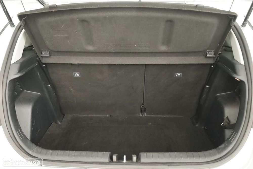 Hyundai i20 1.2 Comfort - 22