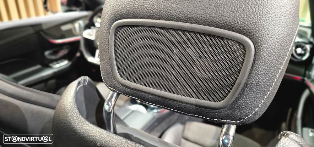 Mercedes-Benz E 220 d Cabrio 9G-Tronic AMG Line - 41