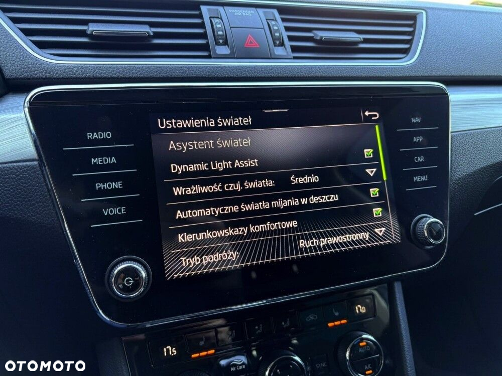 Skoda Superb 2.0 TSI 4x4 Ambition DSG - 21