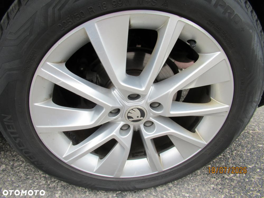 Skoda Karoq 2.0 TDI SCR 4x4 Style DSG - 28