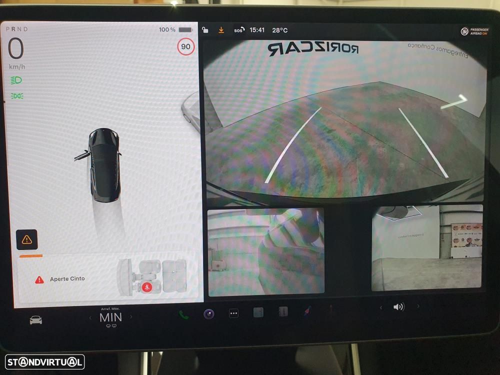 Tesla Model 3 Standard Range Plus RWD — fotografia 10