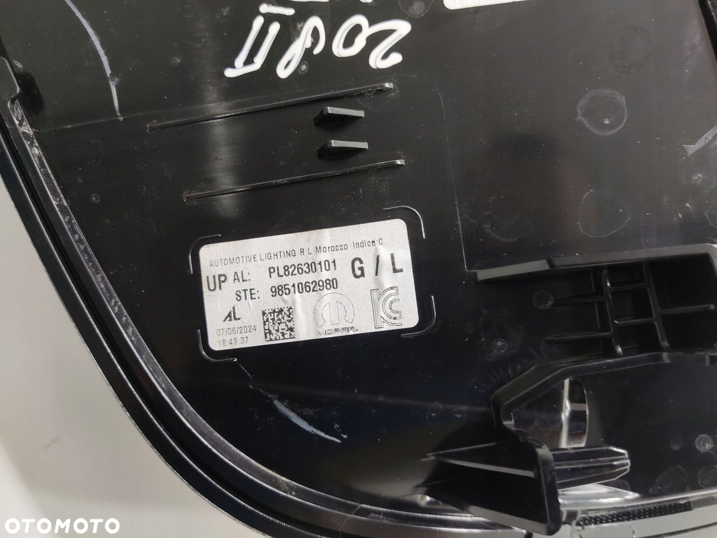 LAMPA LEWA TYŁ TYLNA BŁOTNIKA PEUGEOT 208 II 2024-2025 LIFT GT 9851062980 - 8