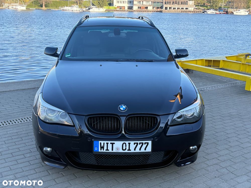 BMW Seria 5 520d Edition Sport - 2