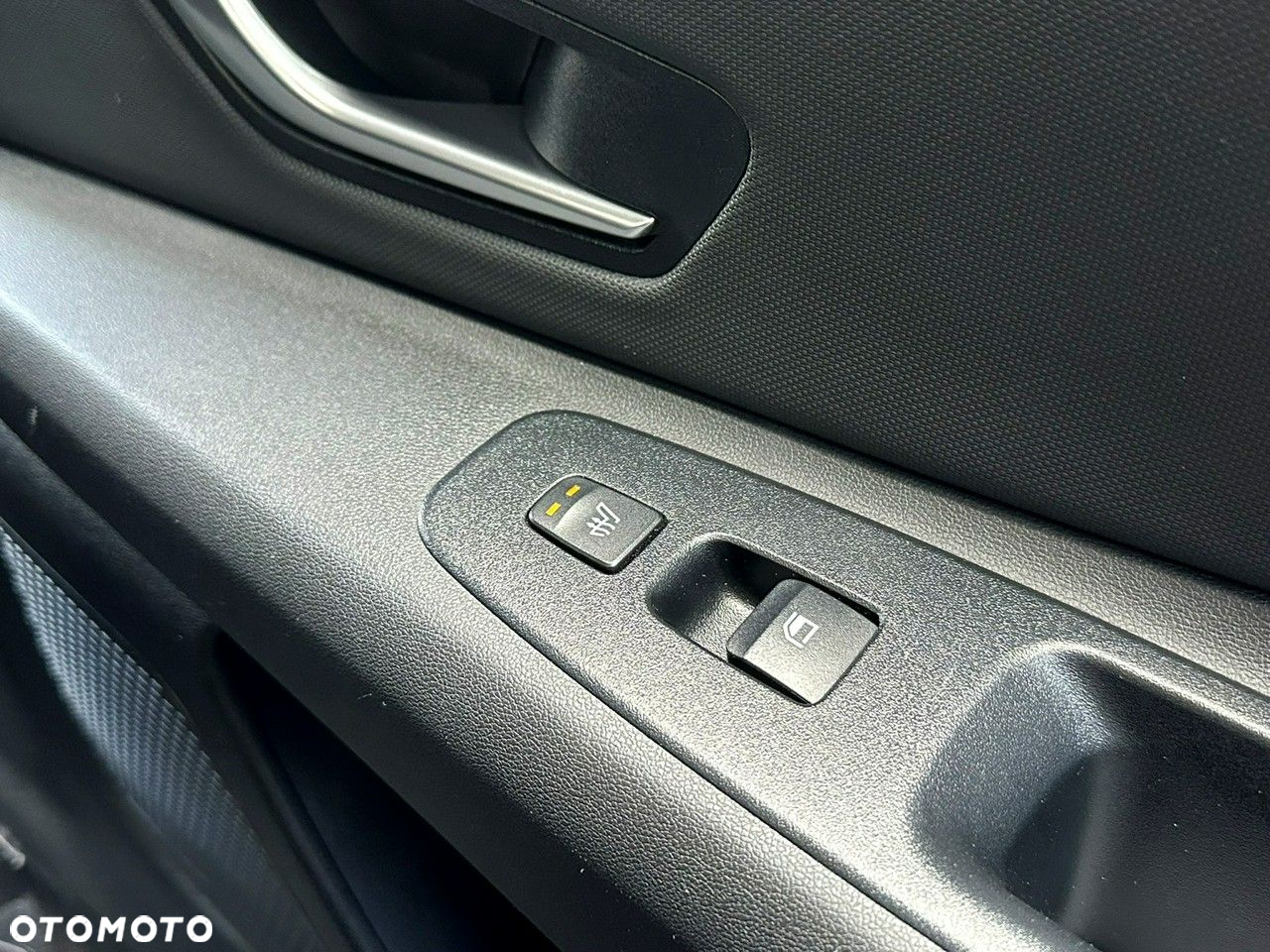Hyundai Elantra 1.6 Executive CVT - 18