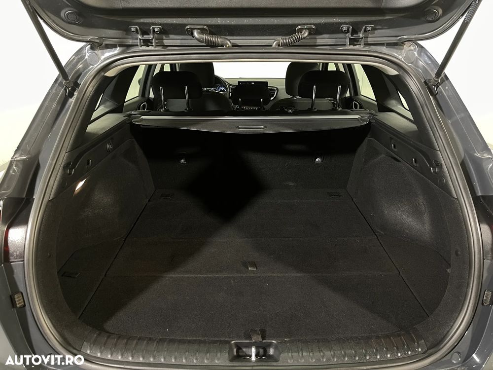 Kia Ceed 1.5 T-GDI DCT7 OPF Vision - 13