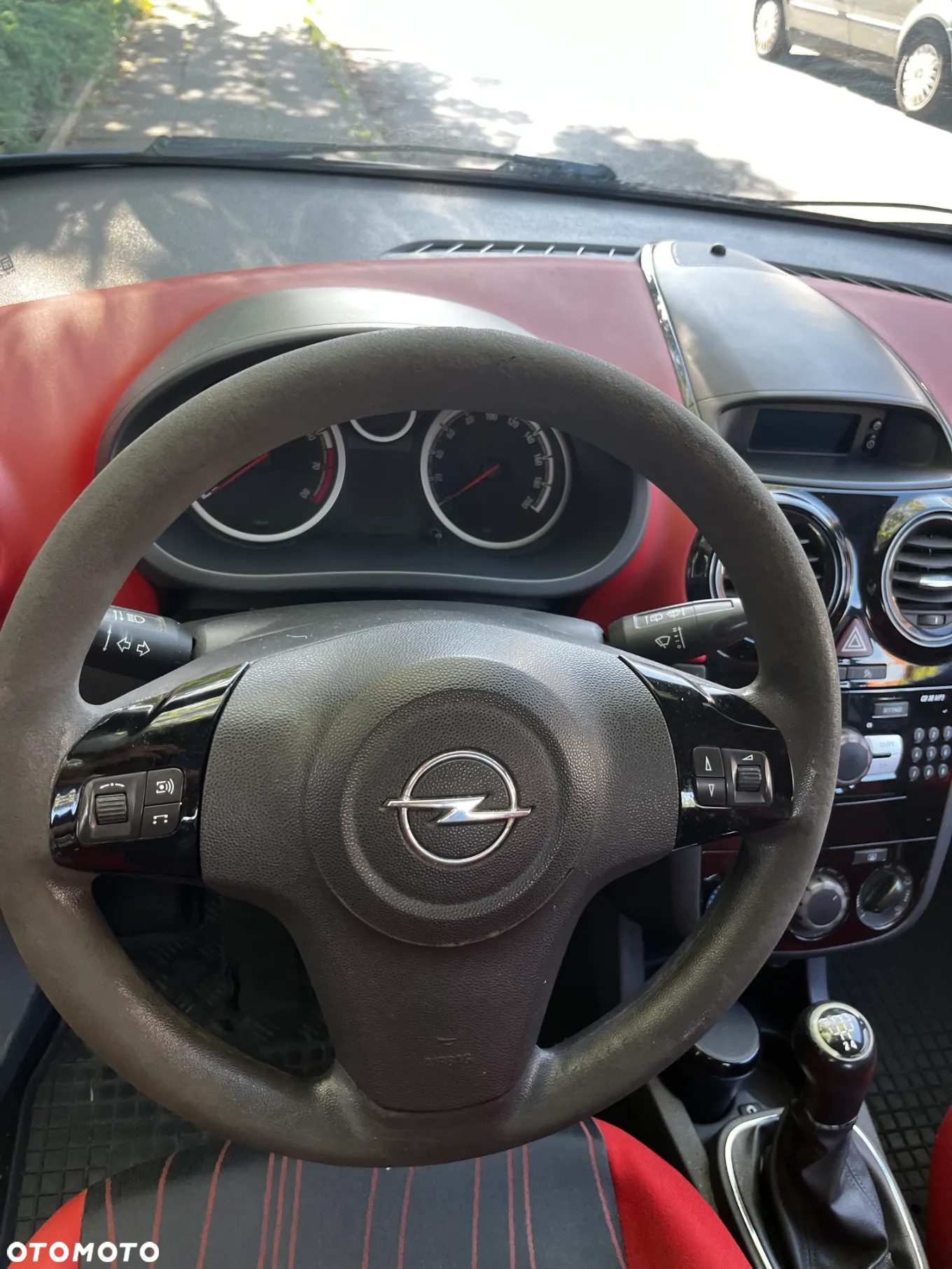 Opel Corsa 1.2 16V Enjoy - 18