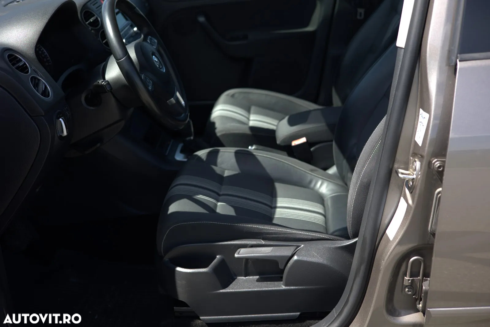 Volkswagen Golf Plus 1.2 TSI DSG MATCH - 28