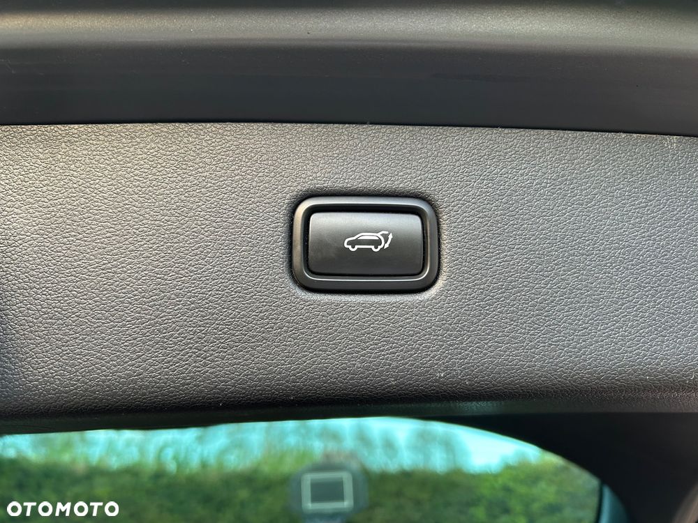 Hyundai Tucson 2.0 CRDI Comfort 4WD - 29