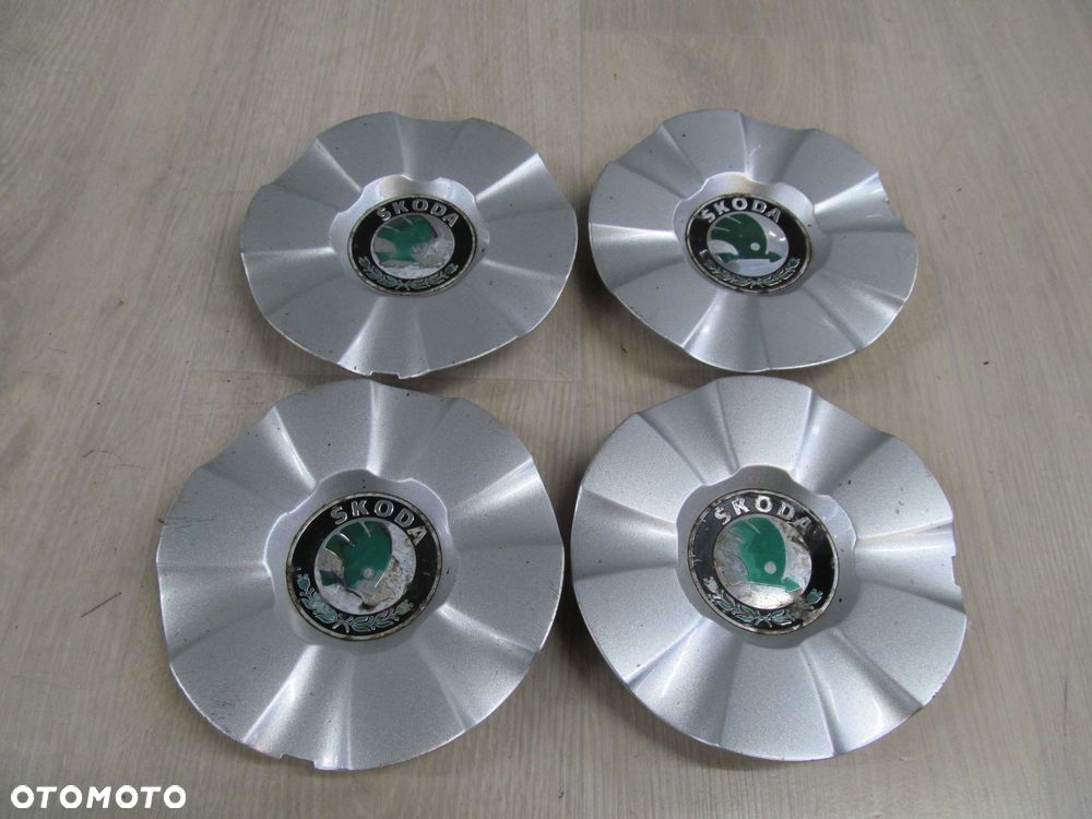 SKODA ORGINALNY DEKIELEK FELGI KAPSEL 1U0601151B - 1