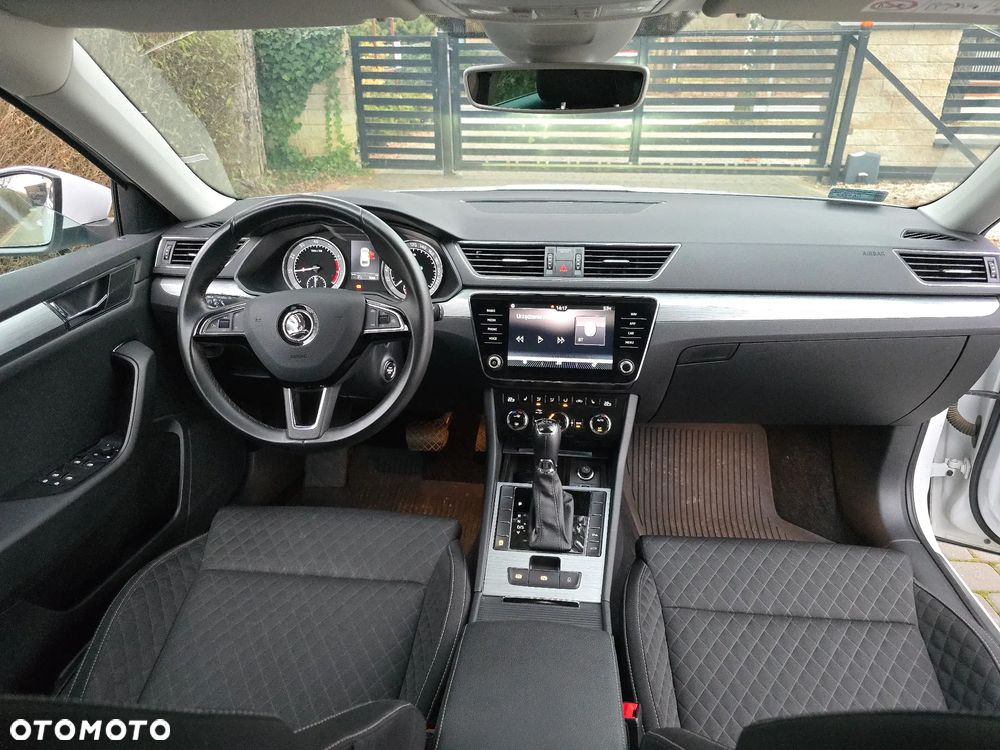 Skoda Superb 1.5 TSI Ambition DSG - 15