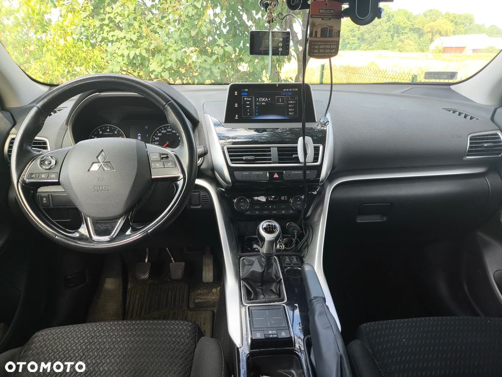 Mitsubishi Eclipse Cross 1.5 T Invite Plus - 4