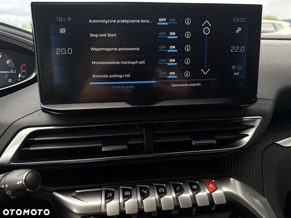 Peugeot 3008 1.2 PureTech Allure Pack S&S EAT8 - 24