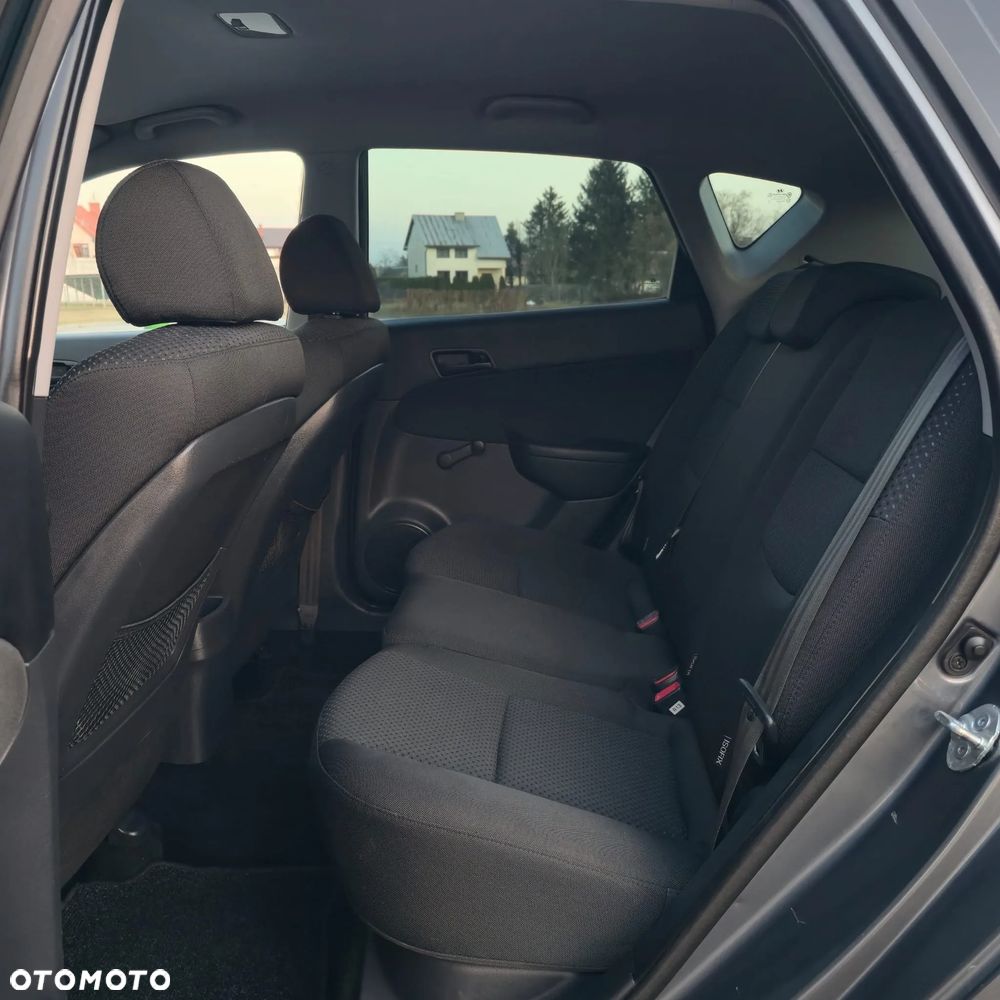 Hyundai i30 1.4 Blue Classic - 22