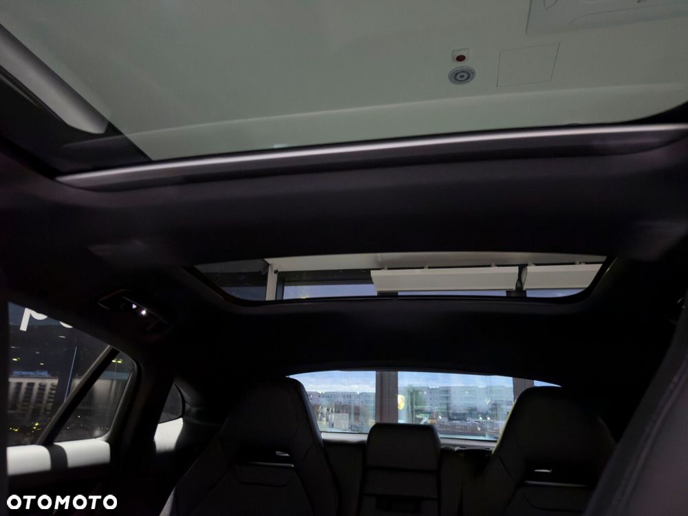 Porsche Panamera - 36