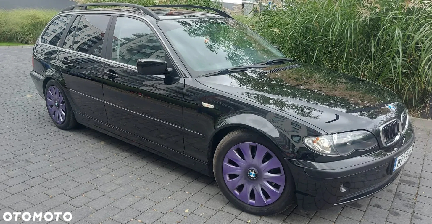 BMW Seria 3 320i Touring - 12