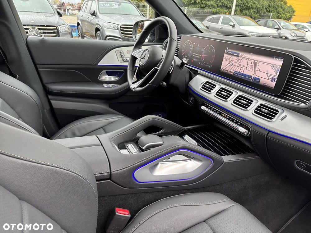Mercedes-Benz GLE - 16