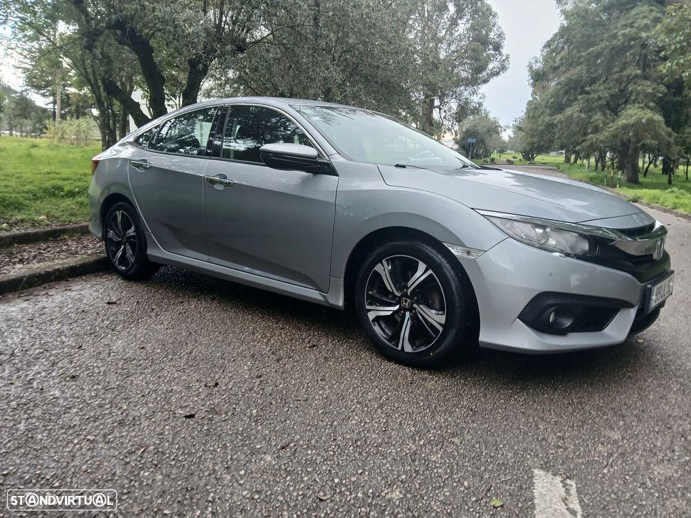 Honda Civic 1.5 i-VTEC Elegance Navi - 3