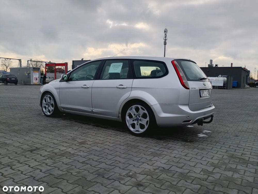 Ford Focus 2.0 TDCi DPF Trend - 8