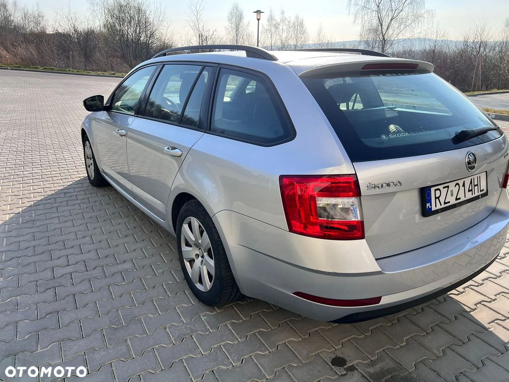 Skoda Octavia - 20