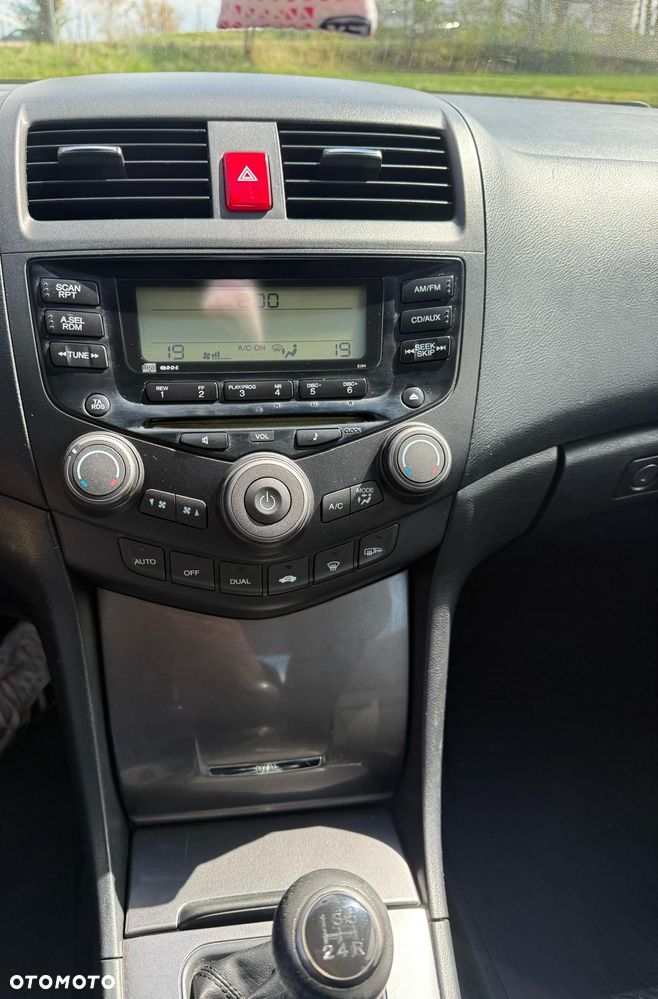 Honda Accord 2.0 Comfort - 20