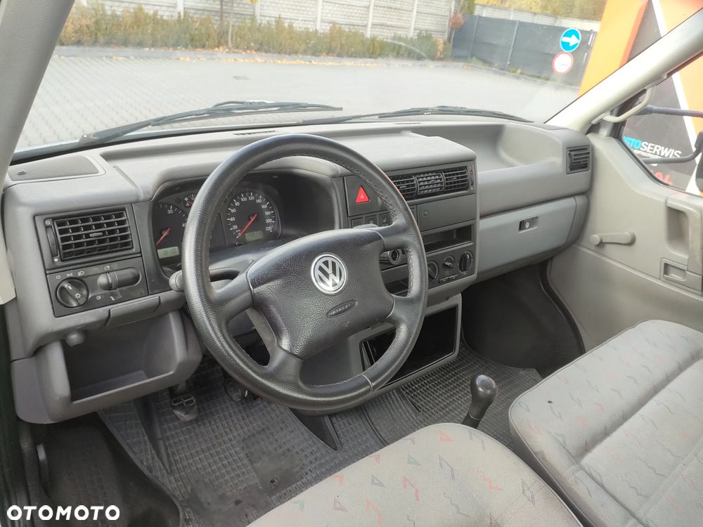 Volkswagen Transporter T4 - 11
