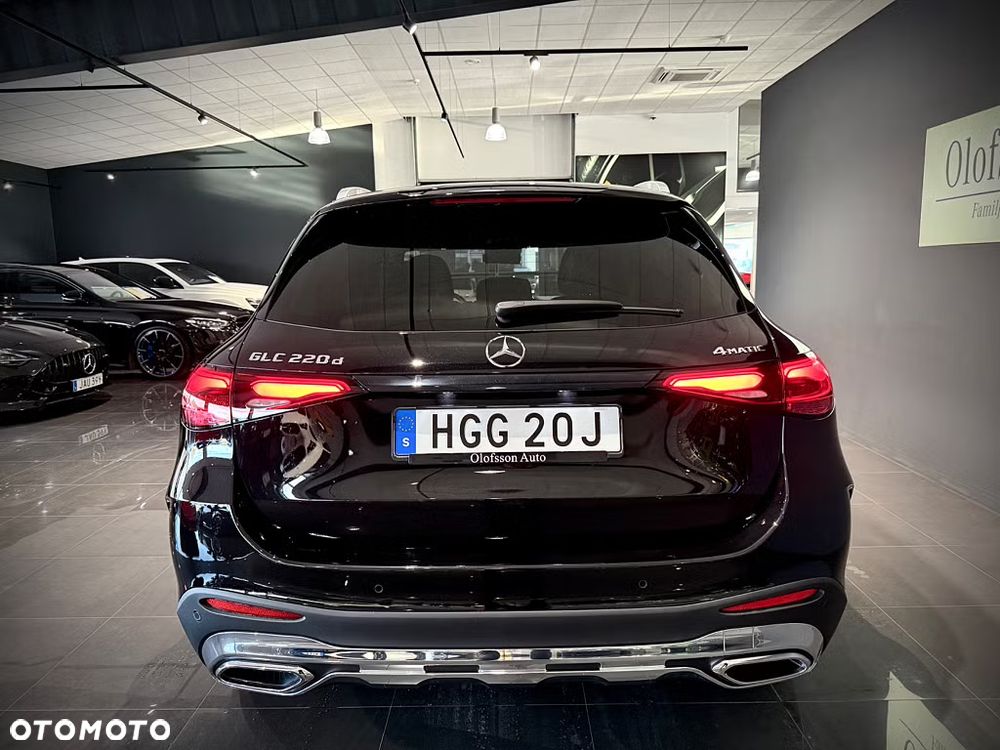 Mercedes-Benz GLC 220 d 4Matic 9G-TRONIC AMG Line Advanced - 4