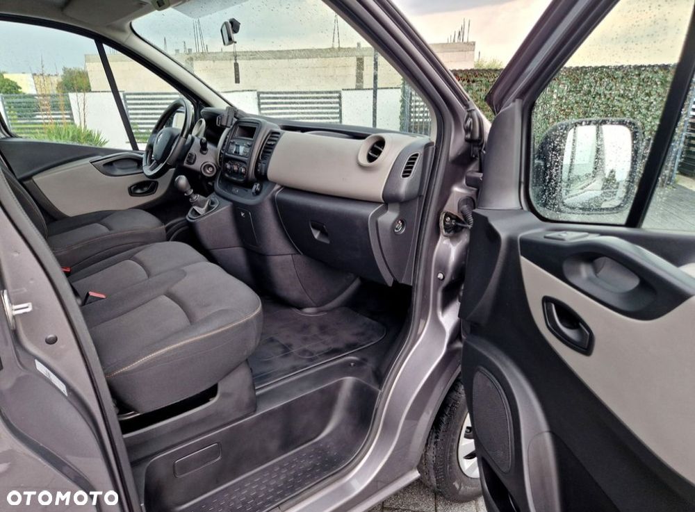 Renault Trafic - 24