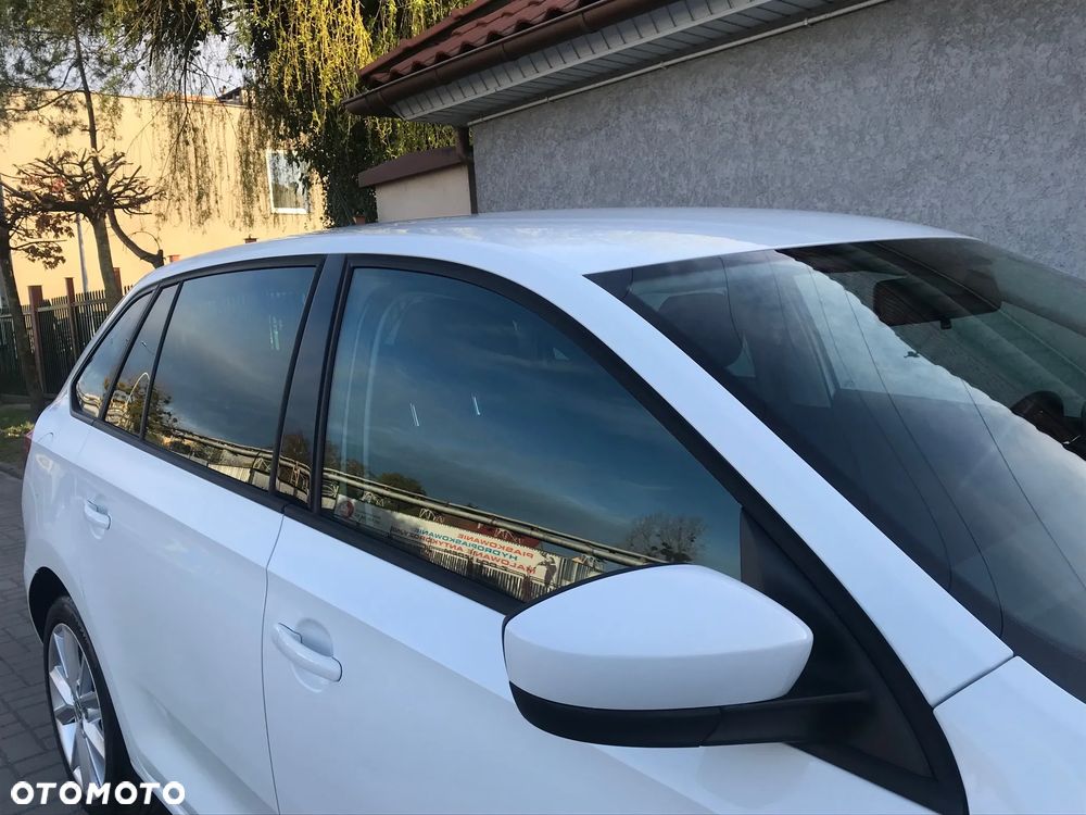 Skoda RAPID 1.2 TSI Edition - 15