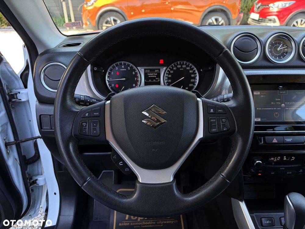 Suzuki Vitara 1.6 Premium 2WD - 22