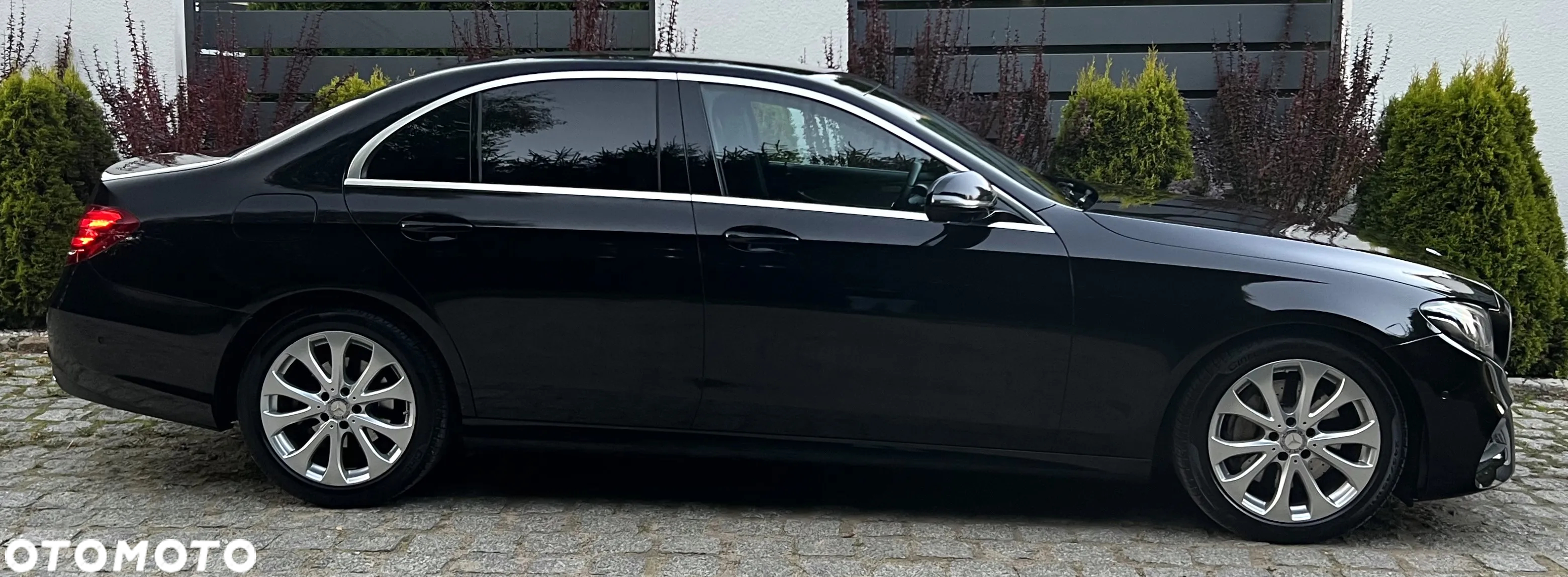 Mercedes-Benz Klasa E 220 d Business Edition 9G-TRONIC - 8