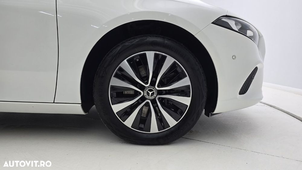 Mercedes-Benz A 250 - 24