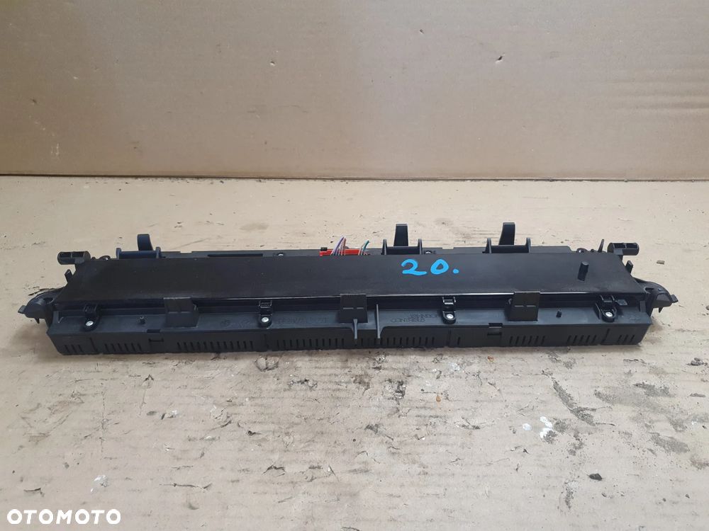 LICZNIK ZEGAR WYŚWIETLACZ RENAULT SCENIC II 8200461294H P8200461294H - 5