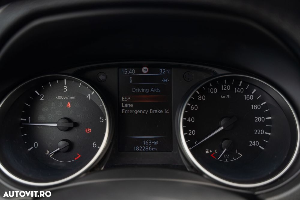 Nissan Qashqai - 24