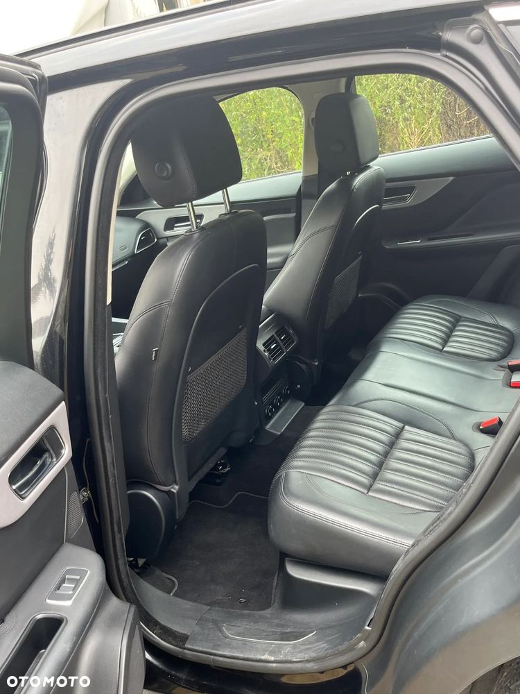 Jaguar F-Pace 2.0 i4D AWD Portfolio - 7