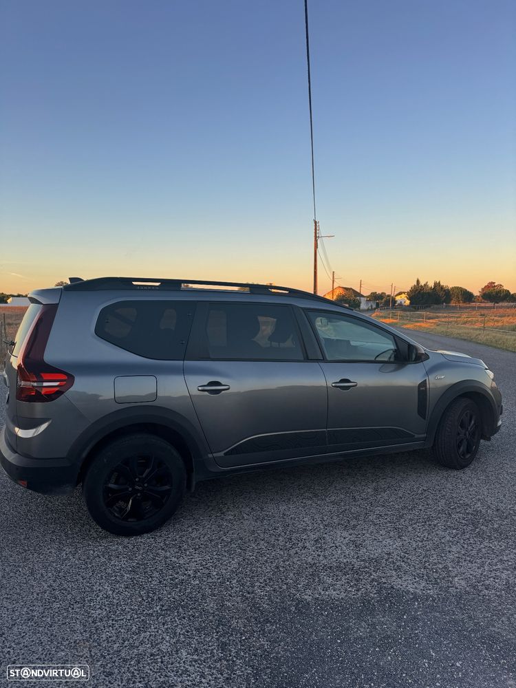 Dacia Jogger 1.0 ECO-G SL Extreme+ Up&Go 7L Bi-Fuel - 4