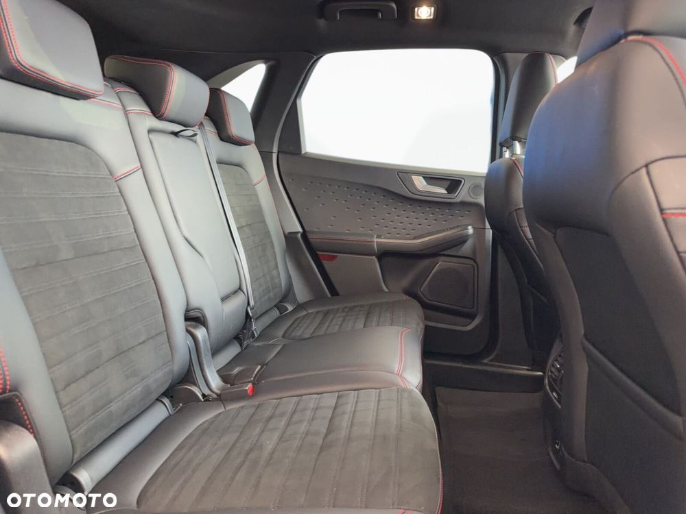 Ford Kuga - 19