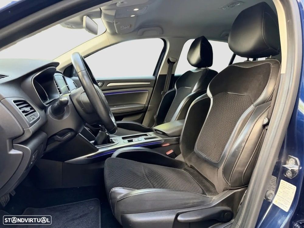 Renault Mégane Sport Tourer ENERGY TCe 130 INTENS - 10