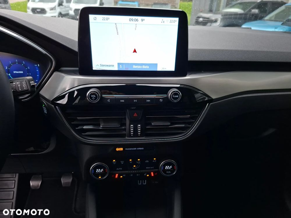 Ford Kuga 1.5 EcoBoost FWD Titanium X - 23