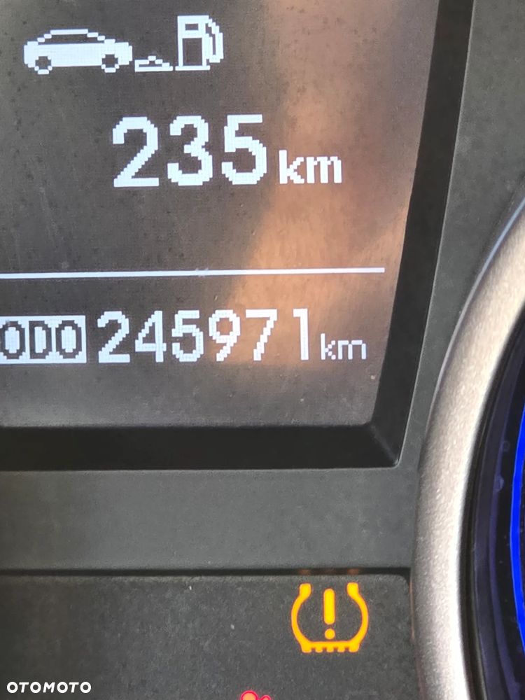 Hyundai Tucson ver-2-0-crdi-premium-4wd - 6