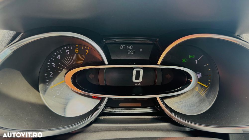 Renault Clio ENERGY TCe 90 Start & Stop Intens - 16