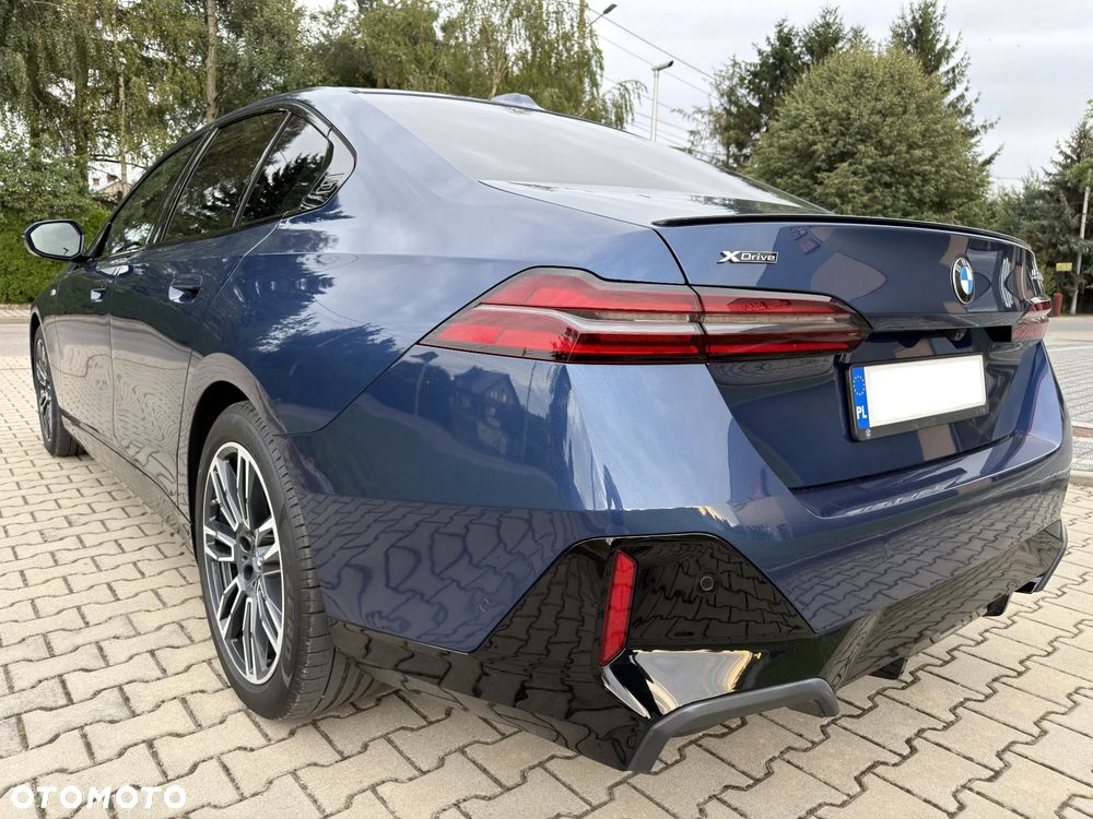 BMW Seria 5 520d xDrive mHEV M Sport - 21
