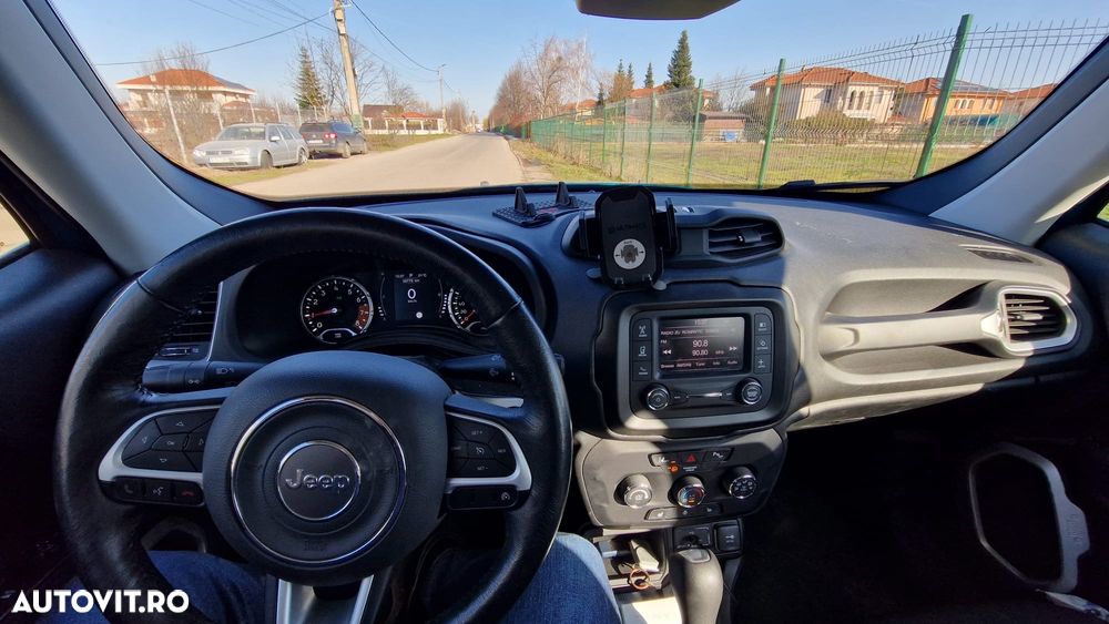 Jeep Renegade 1.3 Turbo 4x2 DDCT6 Longitude - 6