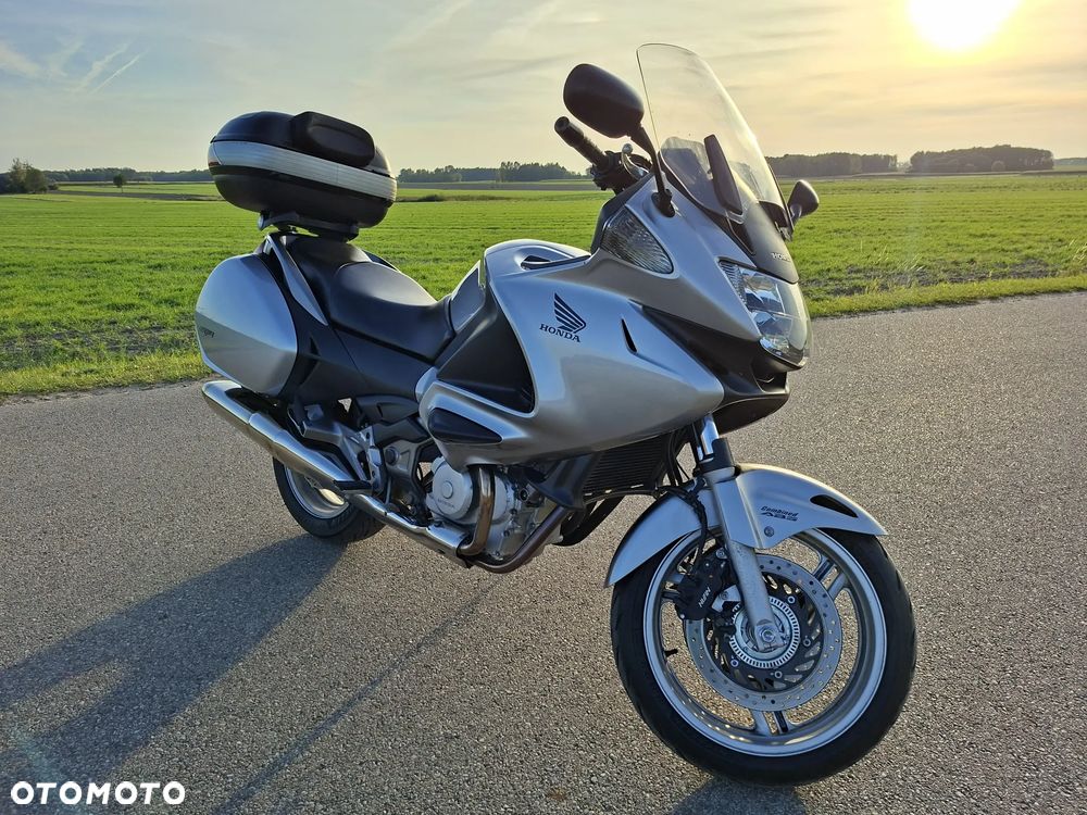 Honda NT