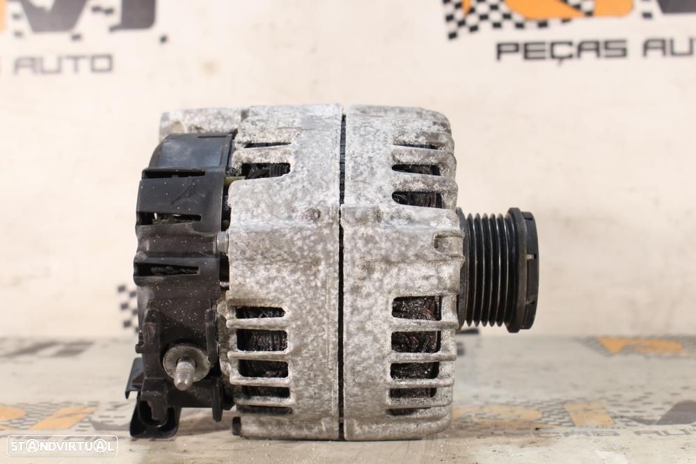 Alternador Bmw 5 (F10)  8507625 / Fg23s032 / 2608668 - 8