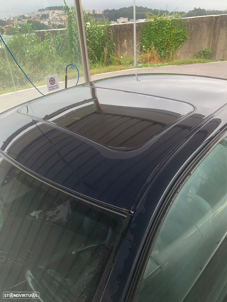 Audi A4 1.9 TDI Confort - 6