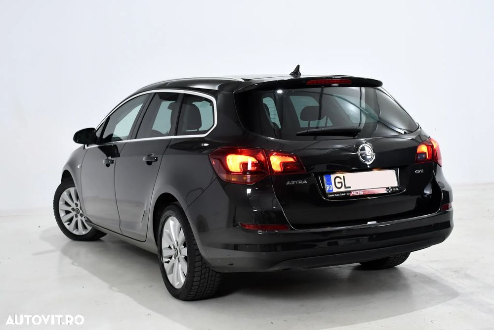 Opel Astra 1.7 CDTI DPF Exklusiv - 10