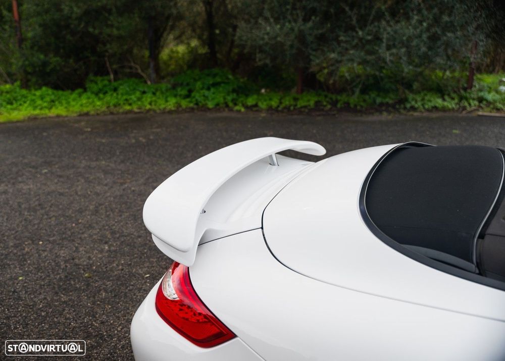 Porsche 911 (997) Turbo Cabriolet - 22