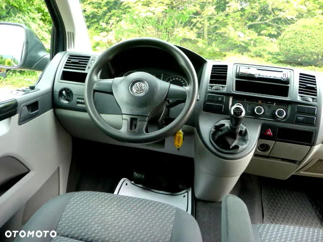 Volkswagen Transporter - 27